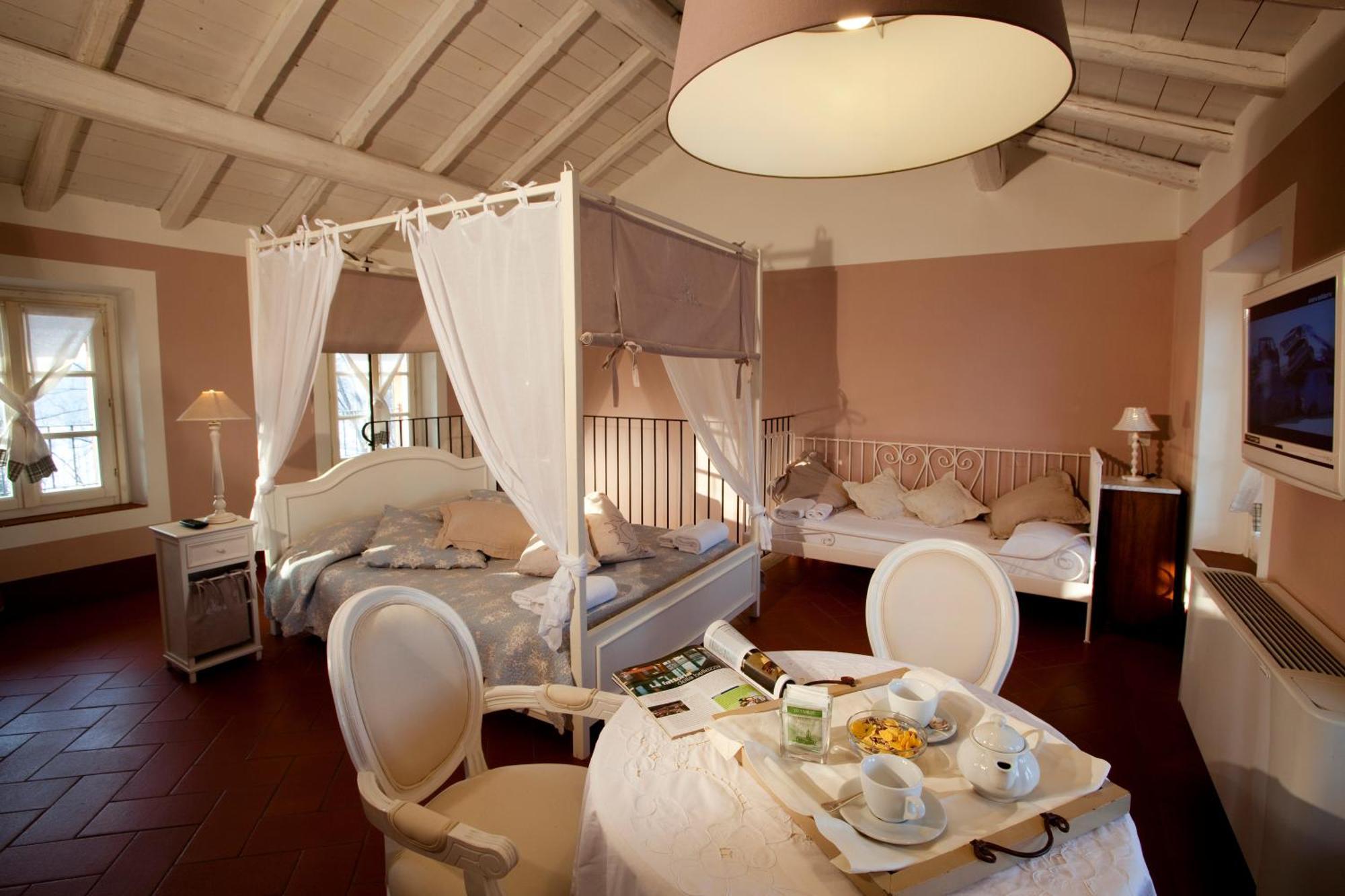 Agriturismo Cascina Caremma Besate Buitenkant foto